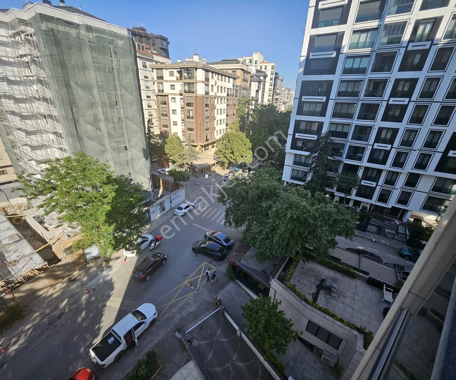 Suadiye'de 3+1 135 M² Bağdat Cad. 1 Dk Kombili Ara Katta - Görsel 15