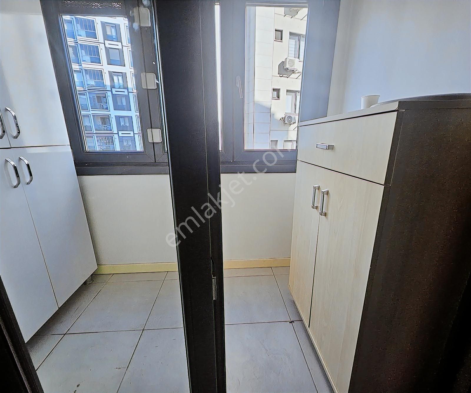 Suadiye'de 3+1 135 M² Bağdat Cad. 1 Dk Kombili Ara Katta - Görsel 16