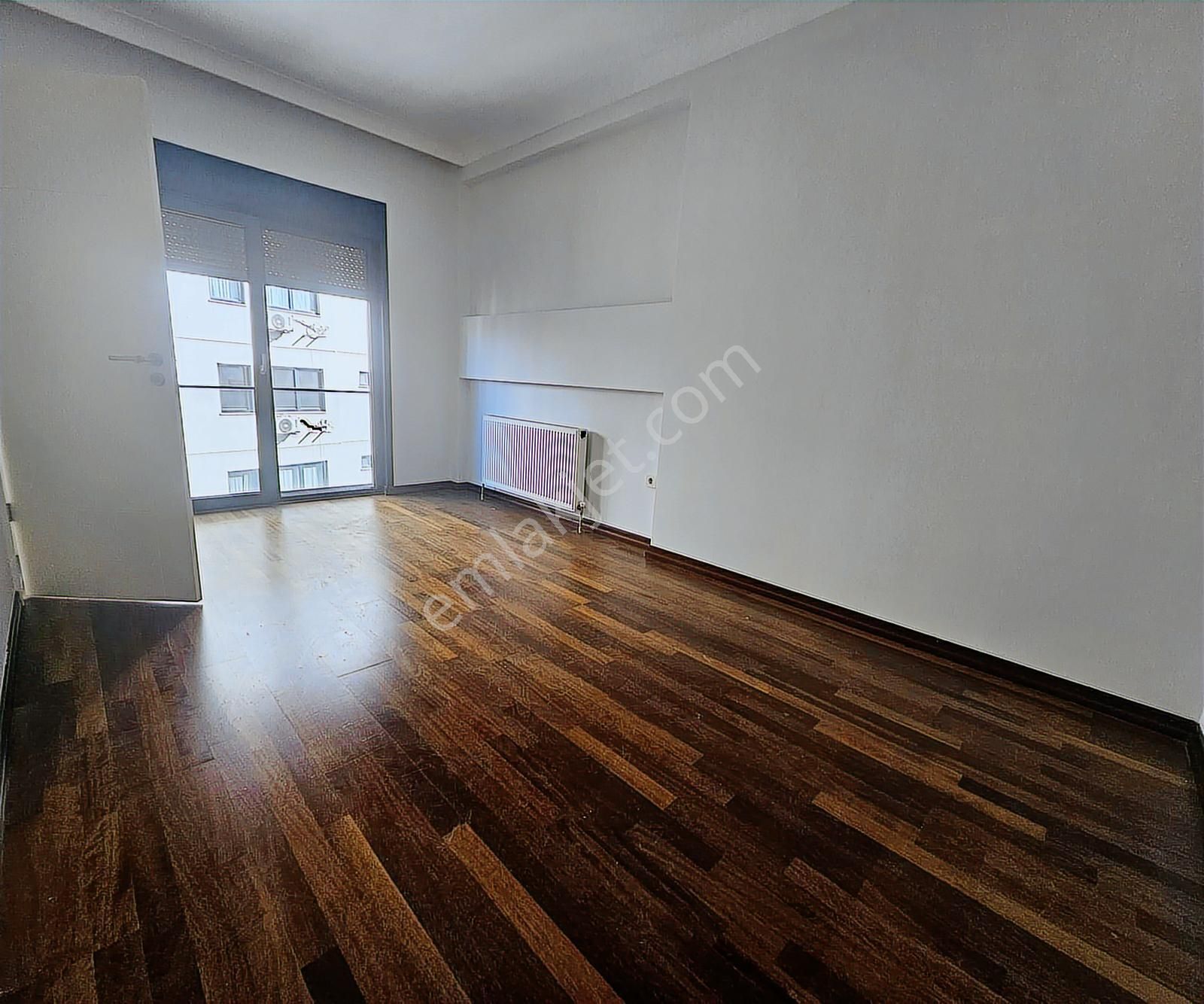 Suadiye'de 3+1 135 M² Bağdat Cad. 1 Dk Kombili Ara Katta - Görsel 23