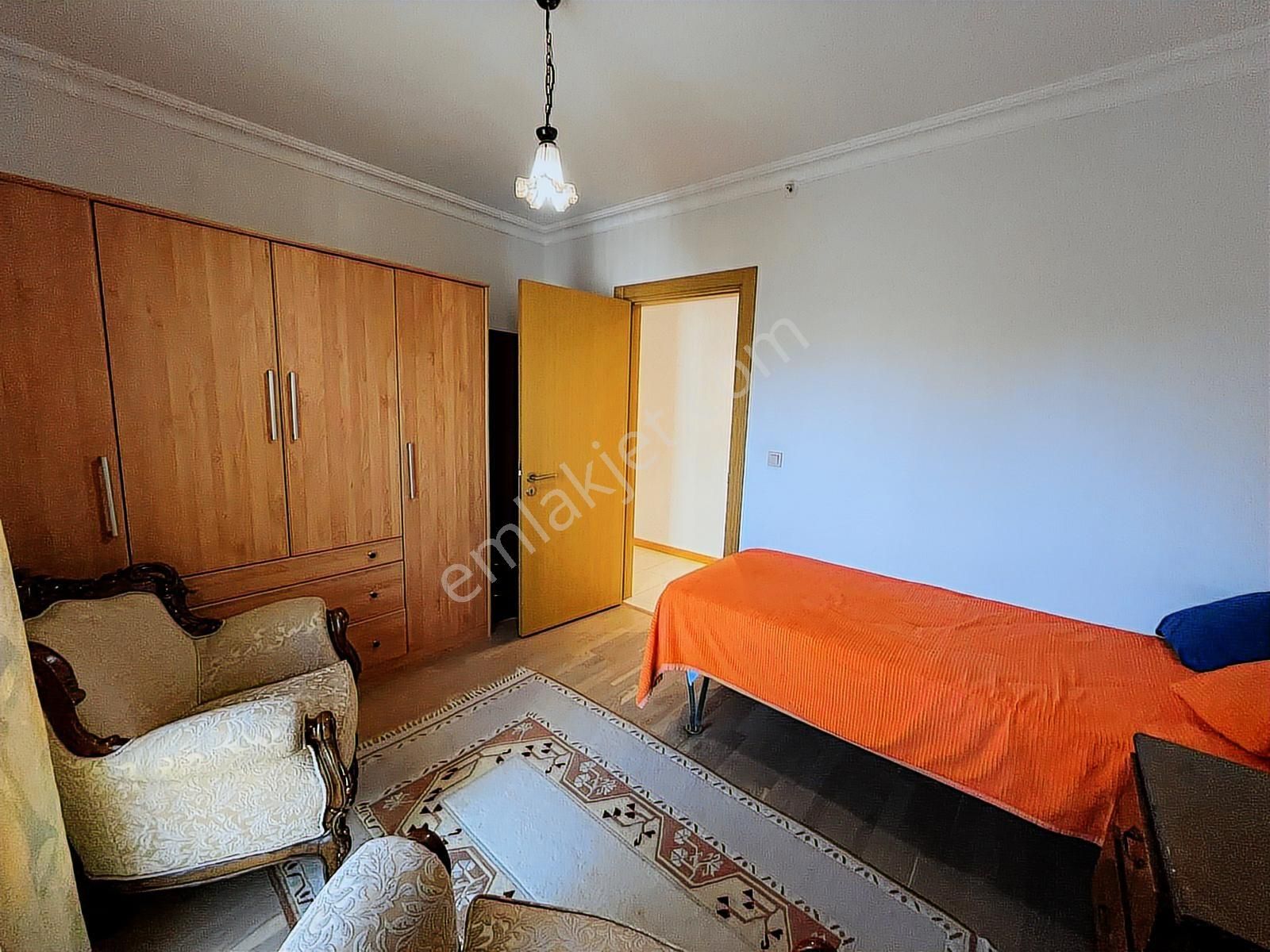 Açık Havuz & K.garajlı Denizciler Residence 3+1 130m² Kombili - Görsel 12