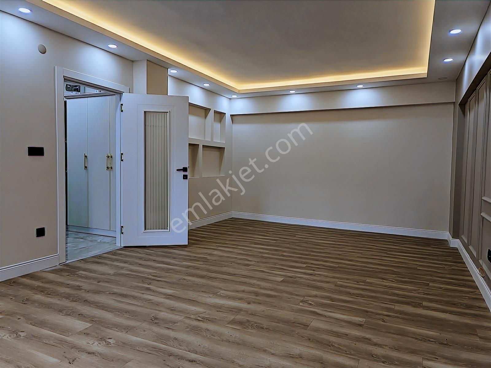İdealtepe Eray Kent Sitesi Ara Kat 3+1 110 M² Balkonlu - Görsel 13