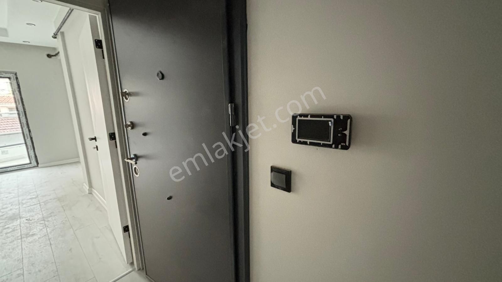 Recep Ümit Emlak'tan Şirintepe Mahallesinde Lüks Satılık 1+1 Daireler Nü - Görsel 20