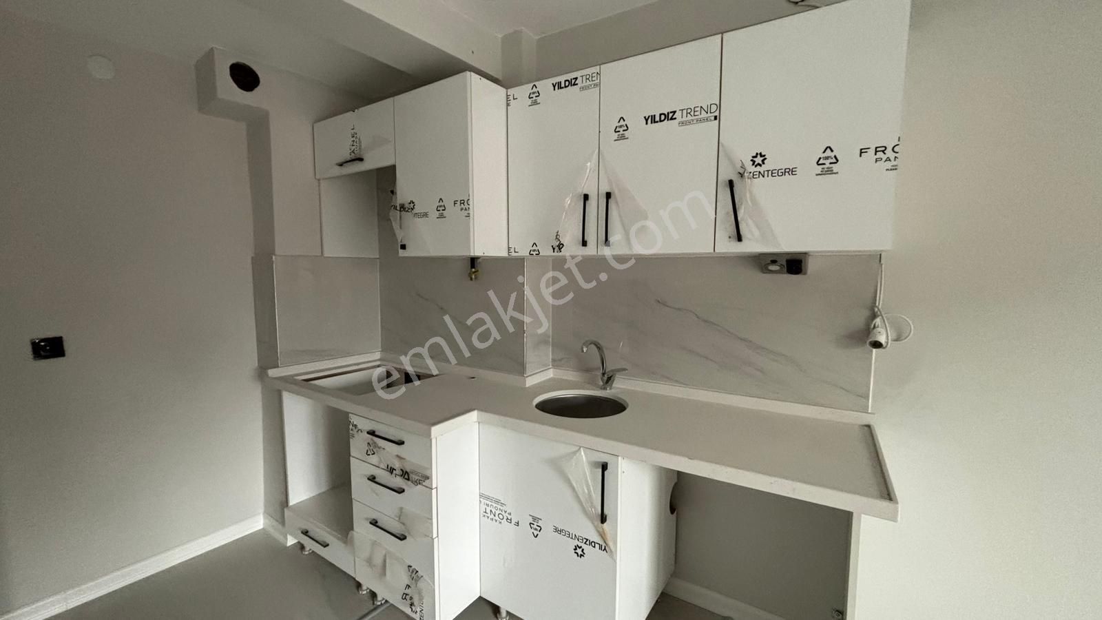 Recep Ümit Emlak'tan Şirintepe Mahallesinde Lüks Satılık 1+1 Daireler Nü - Görsel 5