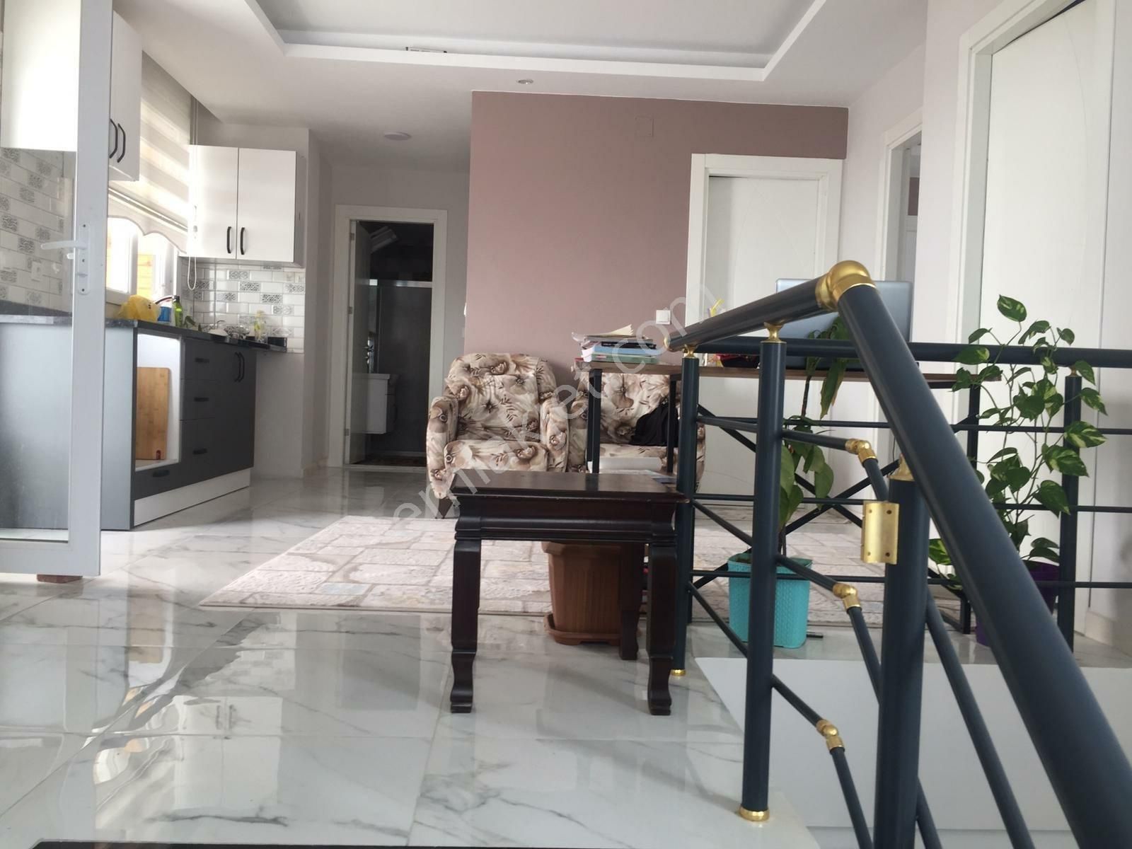 Merkezî Konumda 5+1 Satılık Dublex - Görsel 2