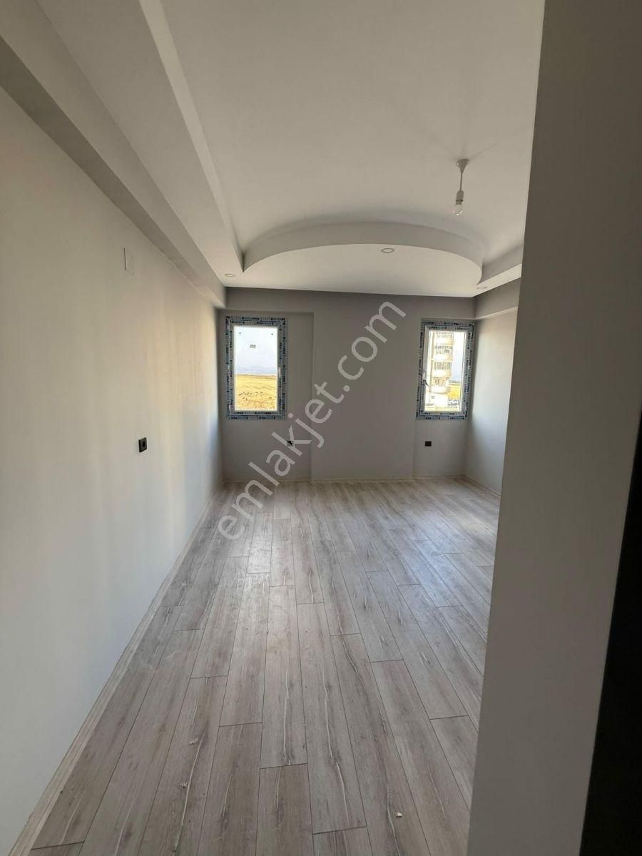 Çilem Gayrimenkulden Geniş Ferah Ultralüx Satılık 3+1 Daire - Görsel 20