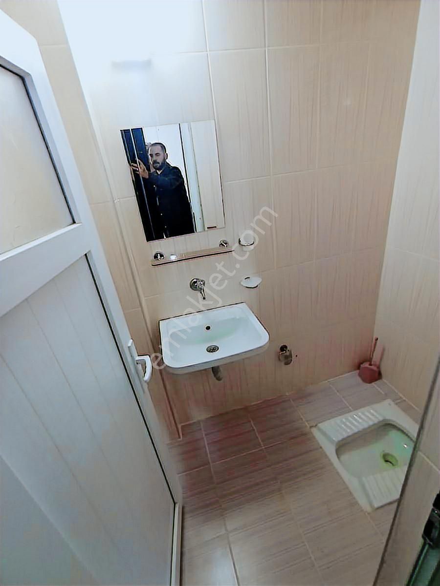 Eşyalı 1+1 Geniş Oturmlu İki Adet Klimalı Daire - Görsel 4