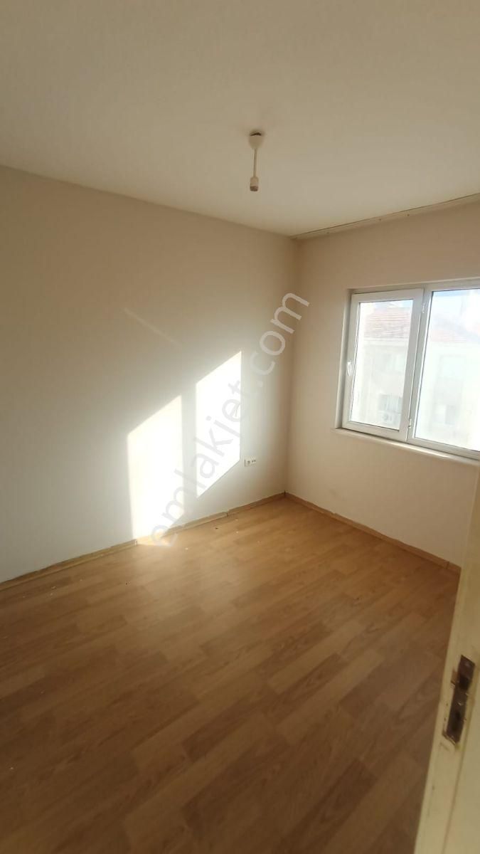 1+1 Akkuyu Toki Satılık Daire - Görsel 3