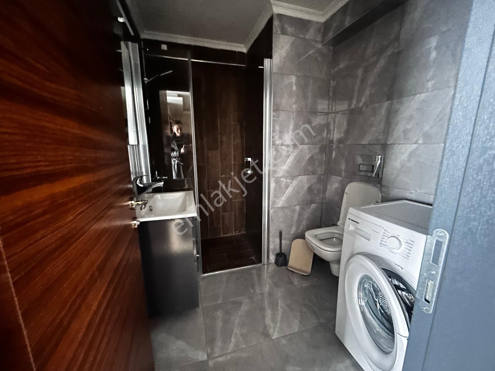 Koç Tepe Evlerinde Kiralık 2+1 Eşyalı Yola Cephe Daire - Görsel 16