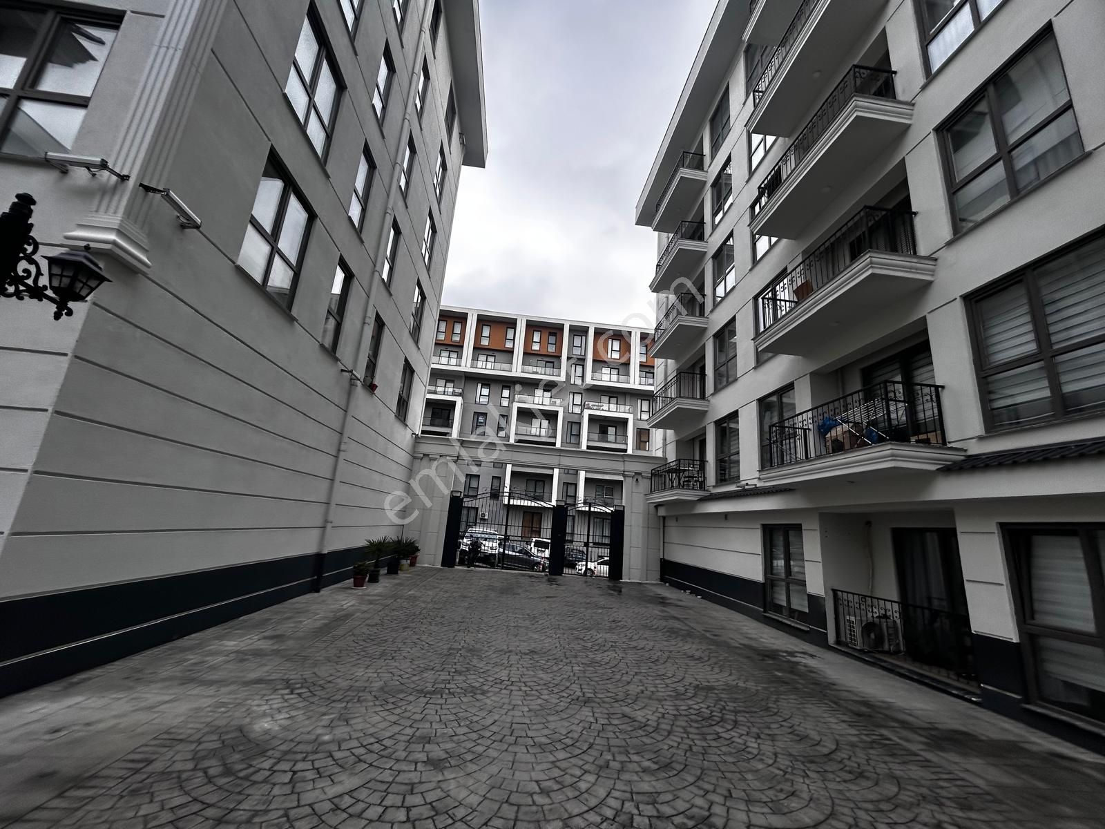 Koç Tepe Evlerinde Kiralık 2+1 Eşyalı Yola Cephe Daire - Görsel 32