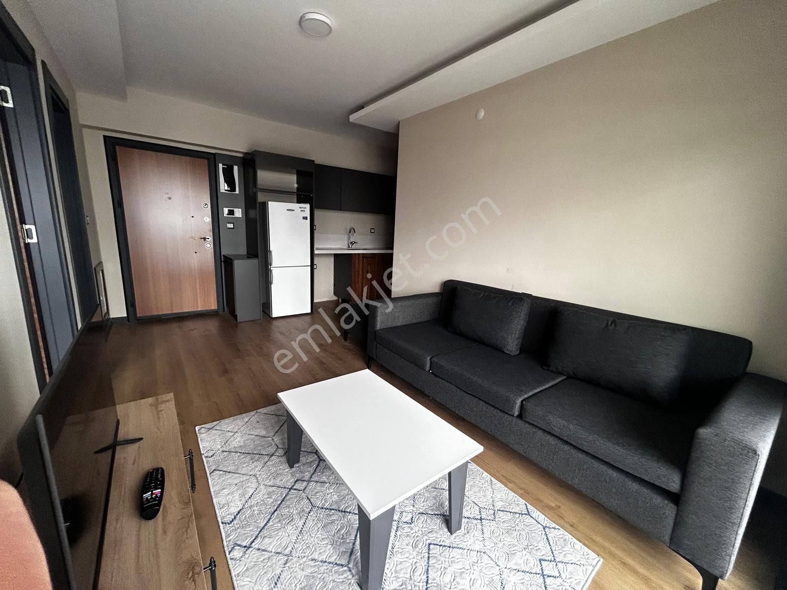 Koç Tepe Evlerinde Kiralık 2+1 Eşyalı Yola Cephe Daire - Görsel 3
