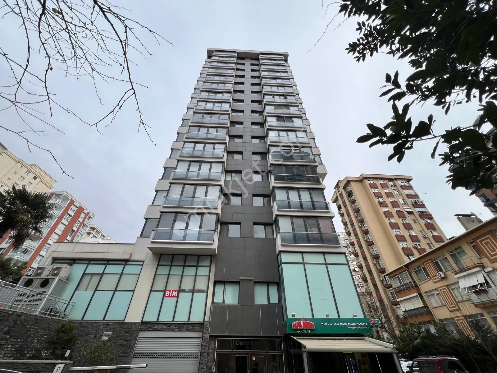 Bağdat Caddesi Yakını Köşe Bina 2+1 80 M² Net Kullanımlı