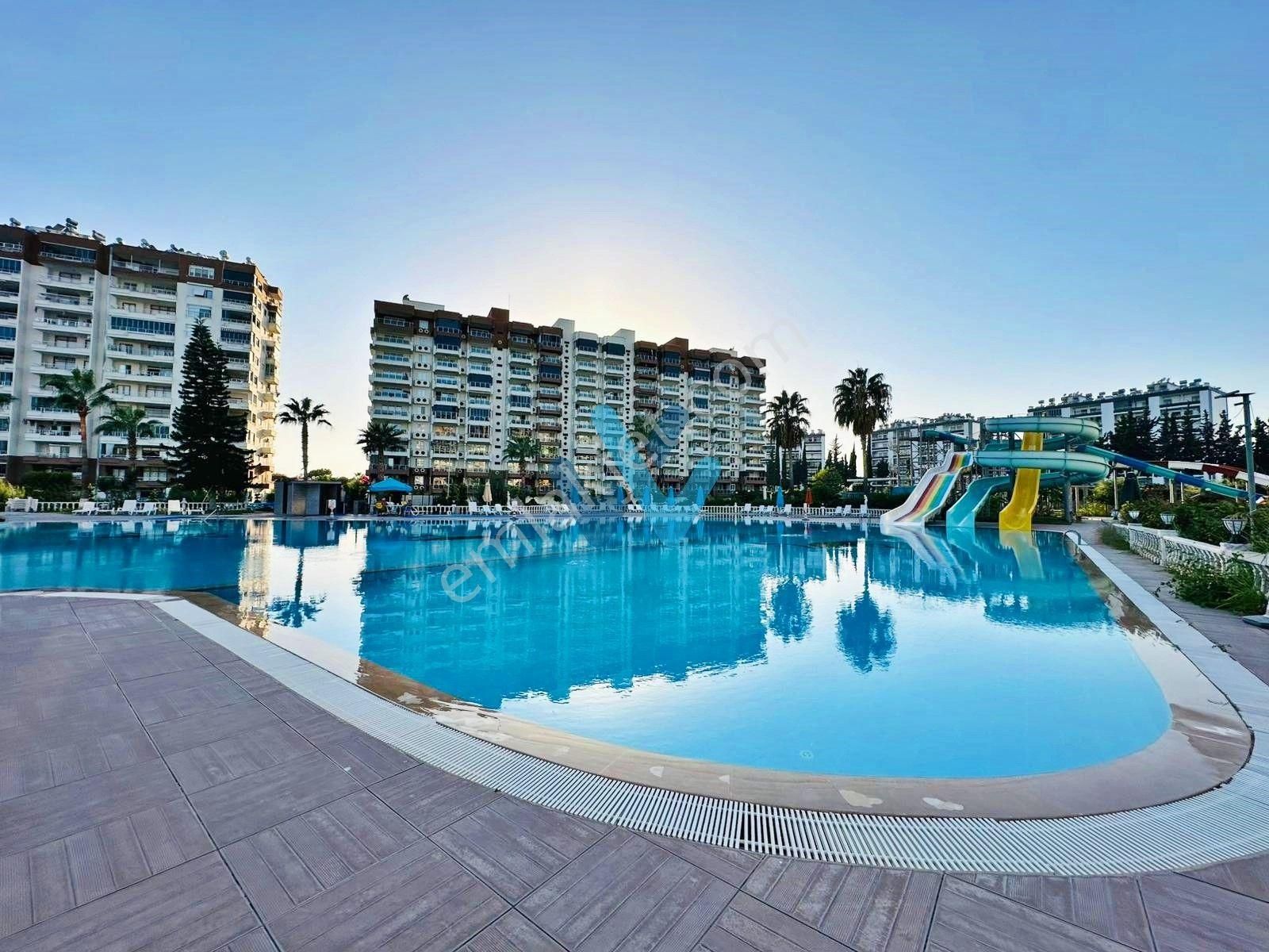 Win'den Liparis Sunlife'da Full Eşyalı Satılık 3+1 Kafa Daire - Görsel 23