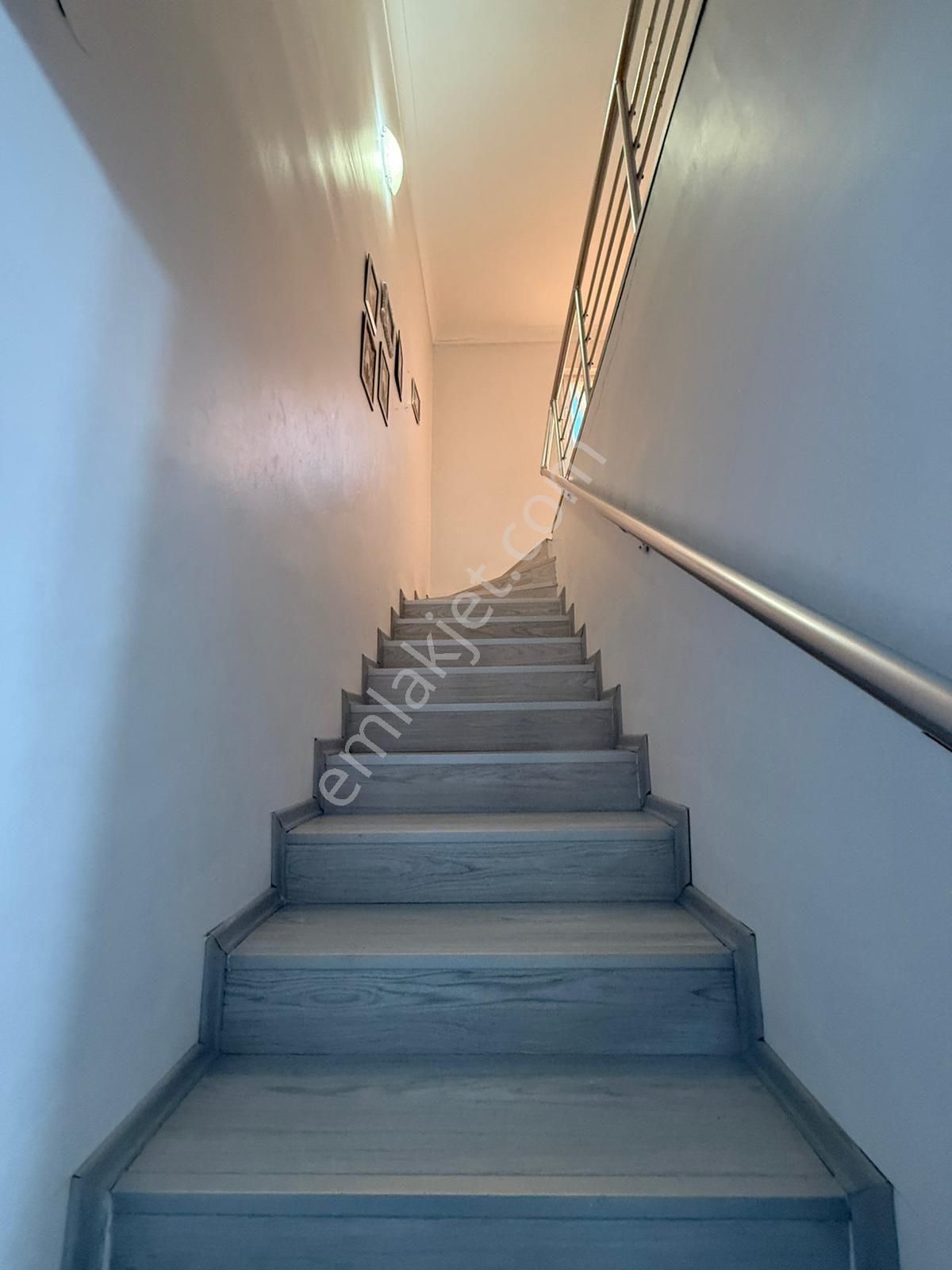 Özdemir Emlak,tan Pazar,okul Dibi Önü Açık Full Yapılı 4+1 Dublex Daire - Görsel 15