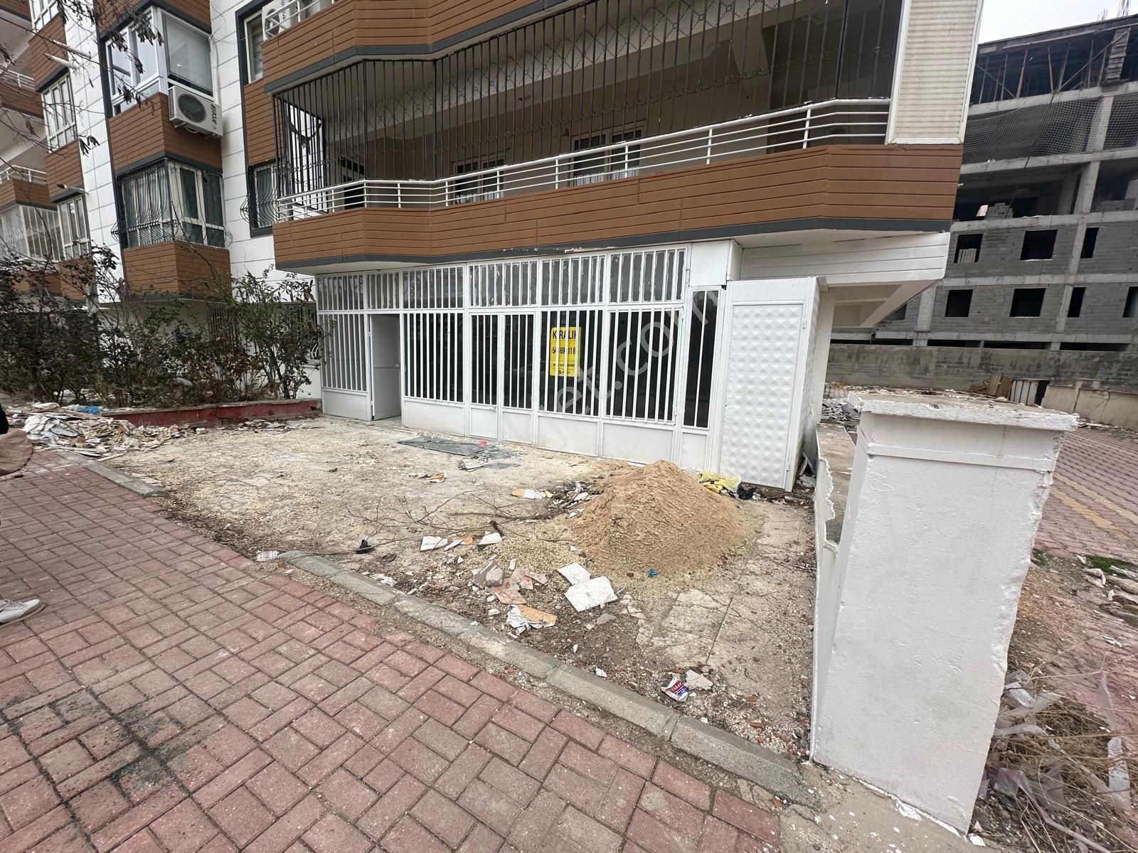 Akev Gayrimenkul'den Gap Bulvarına 2.parselde Kiralık Dükkan - Görsel 3