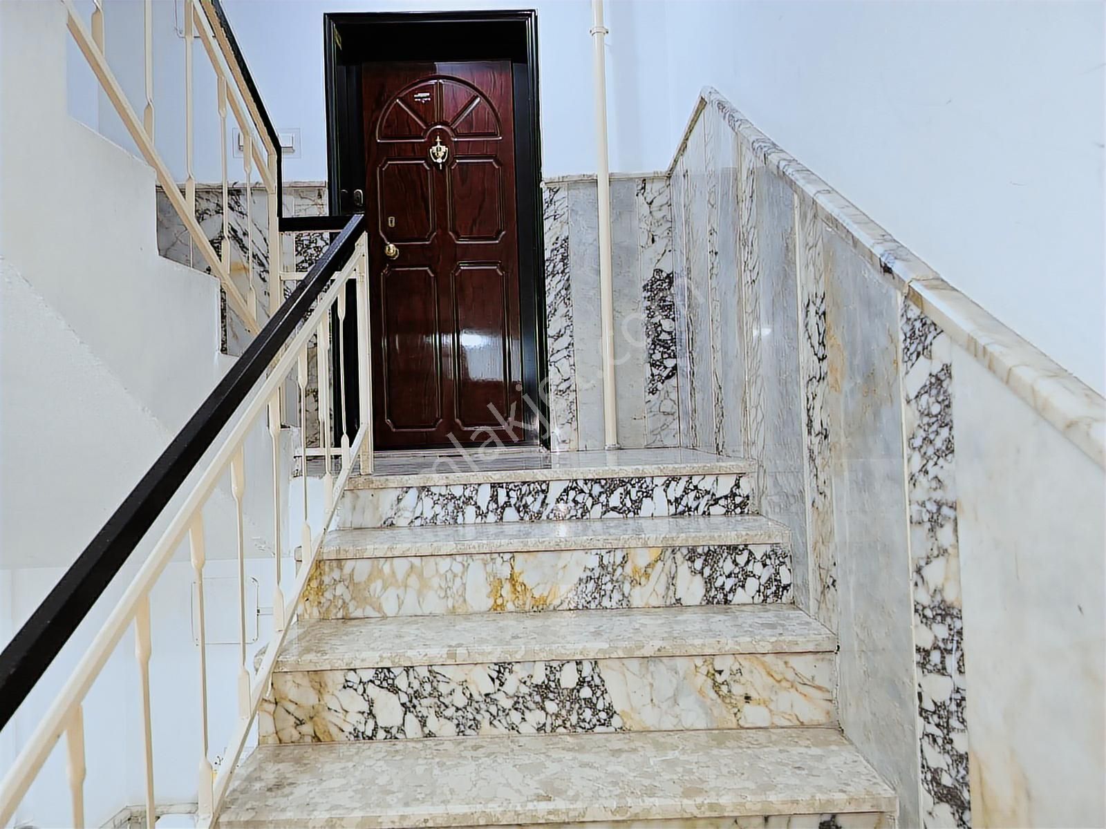 Buca Yiğitler Mh 3+1 125 M2 Ara Kat Doğal Gazlı Kiralık Daire - Görsel 18