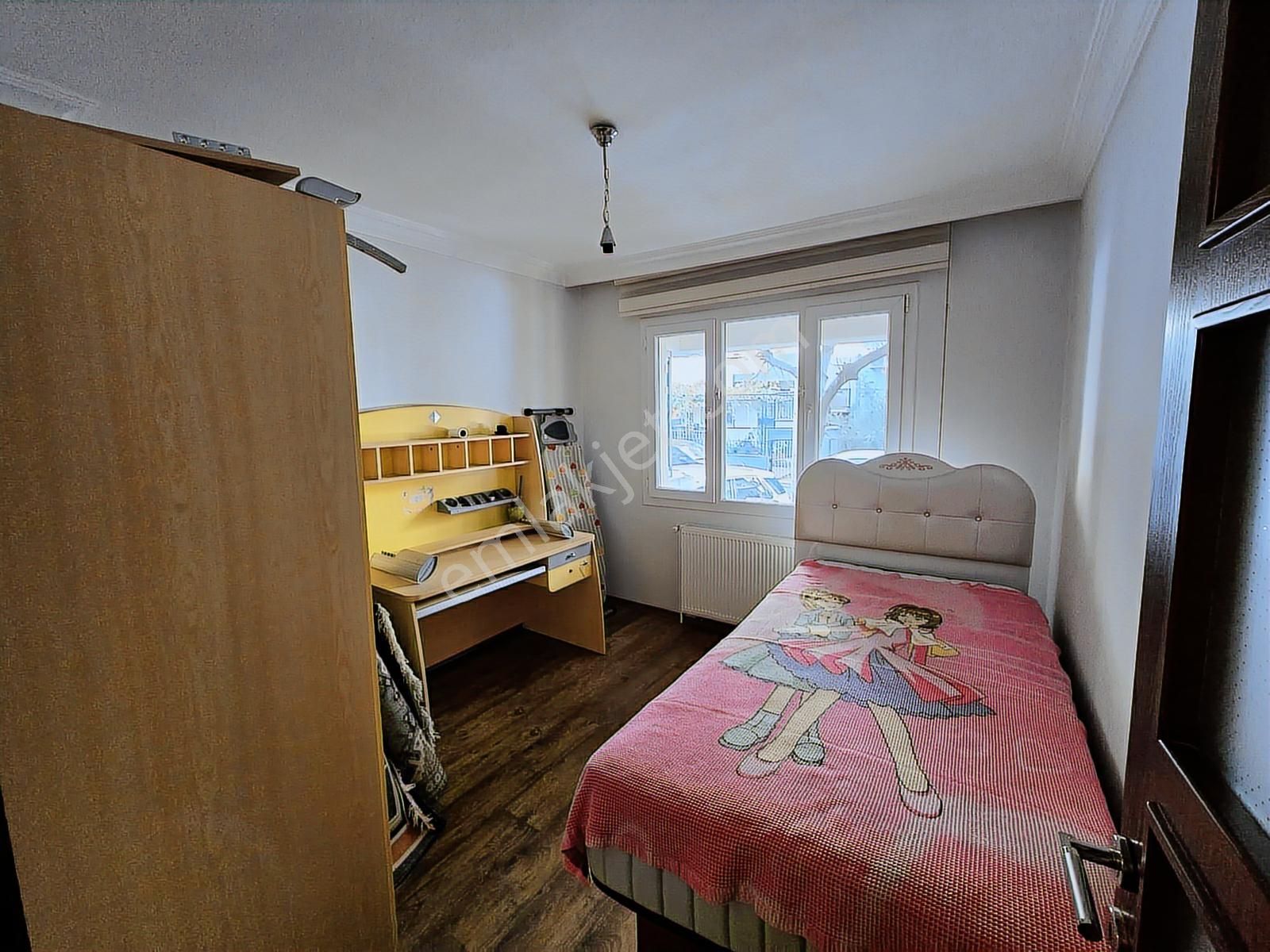 Buca Yiğitler Mh 3+1 125 M2 Ara Kat Doğal Gazlı Kiralık Daire - Görsel 26