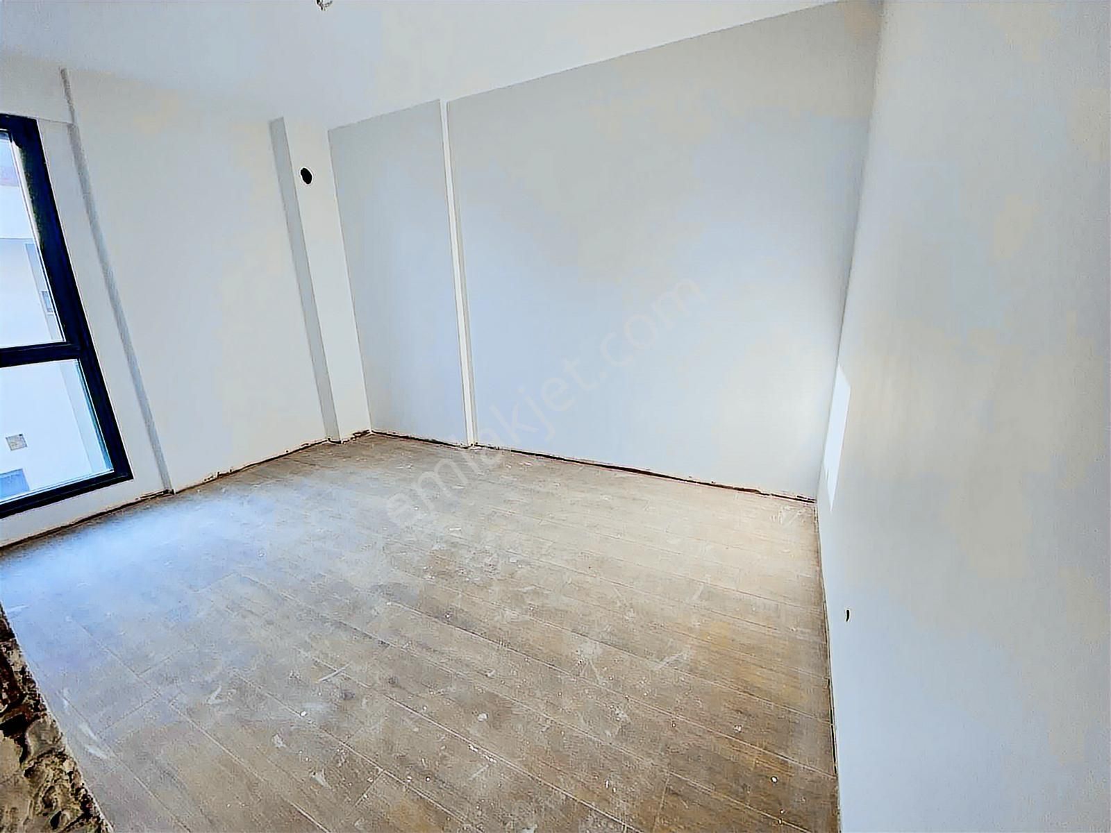 Kuşadası Panoramik Deniz Manzaralı Satılık 3+1 Lüks Daire - Görsel 3