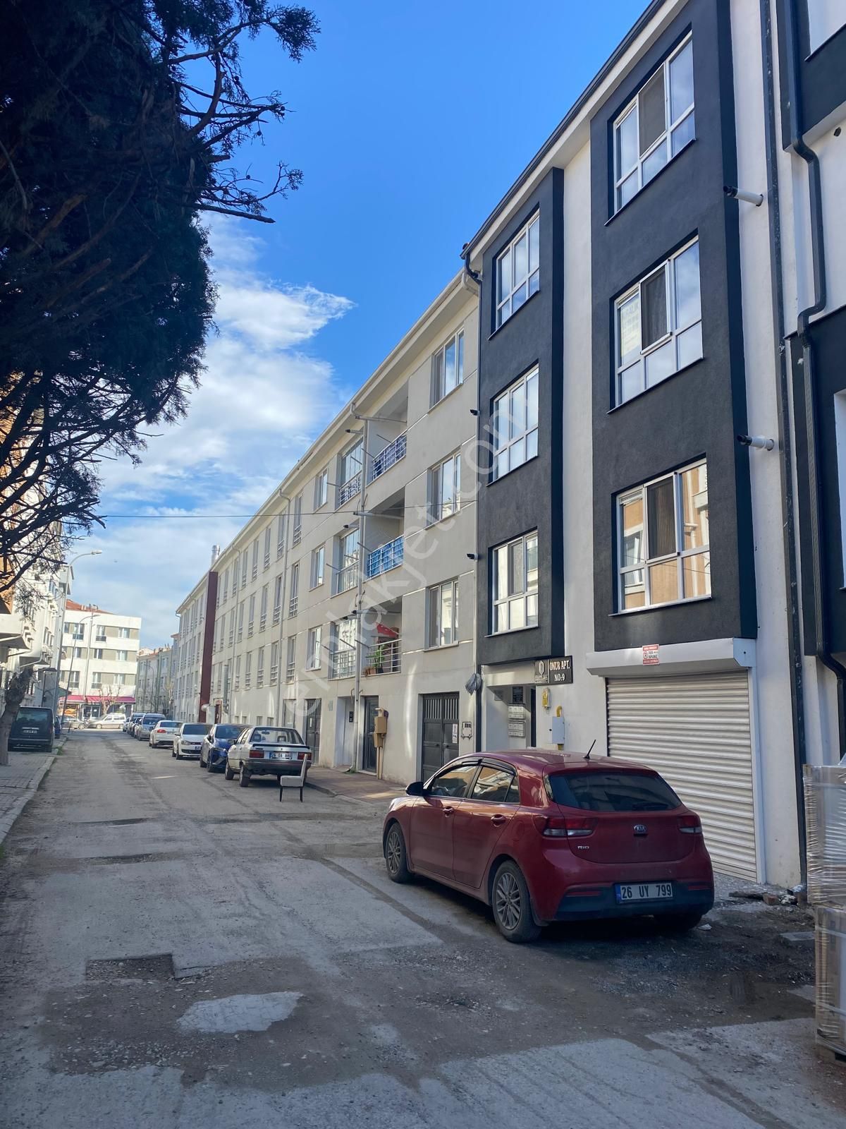 Ergon Emlak'tan Sütlüce'de Kiralık Geniş Ve Yeni 1+1 Daire