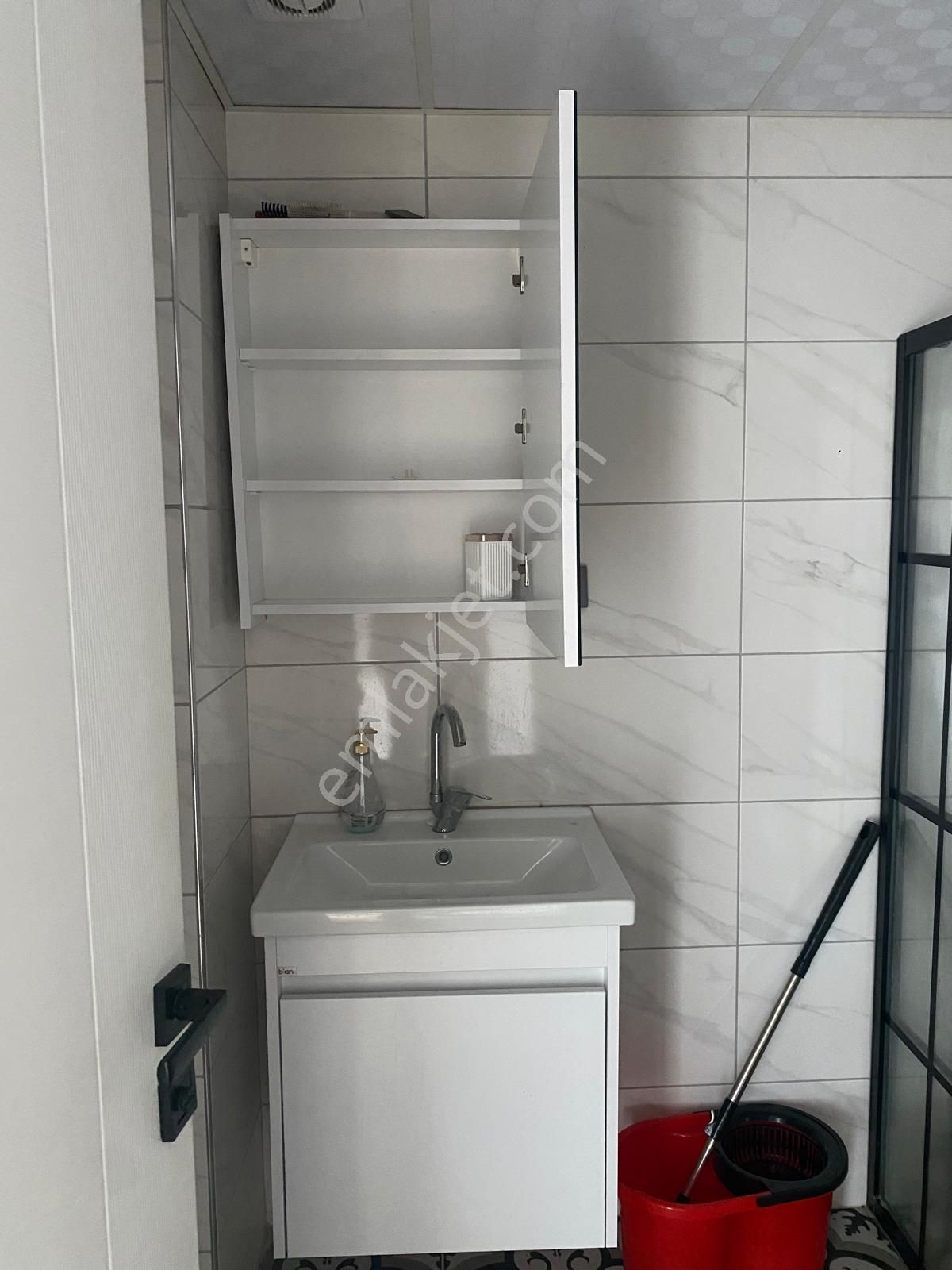 Ergon Emlak'tan Sütlüce'de Kiralık Geniş Ve Yeni 1+1 Daire - Görsel 24