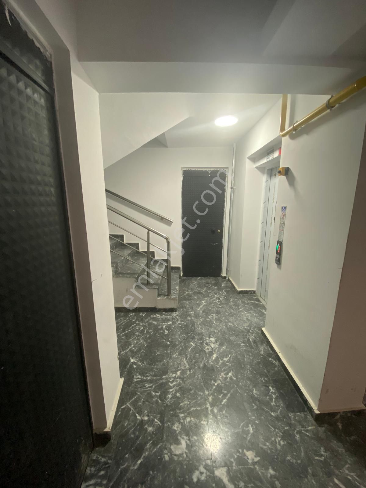 Ergon Emlak'tan Sütlüce'de Kiralık Geniş Ve Yeni 1+1 Daire - Görsel 4