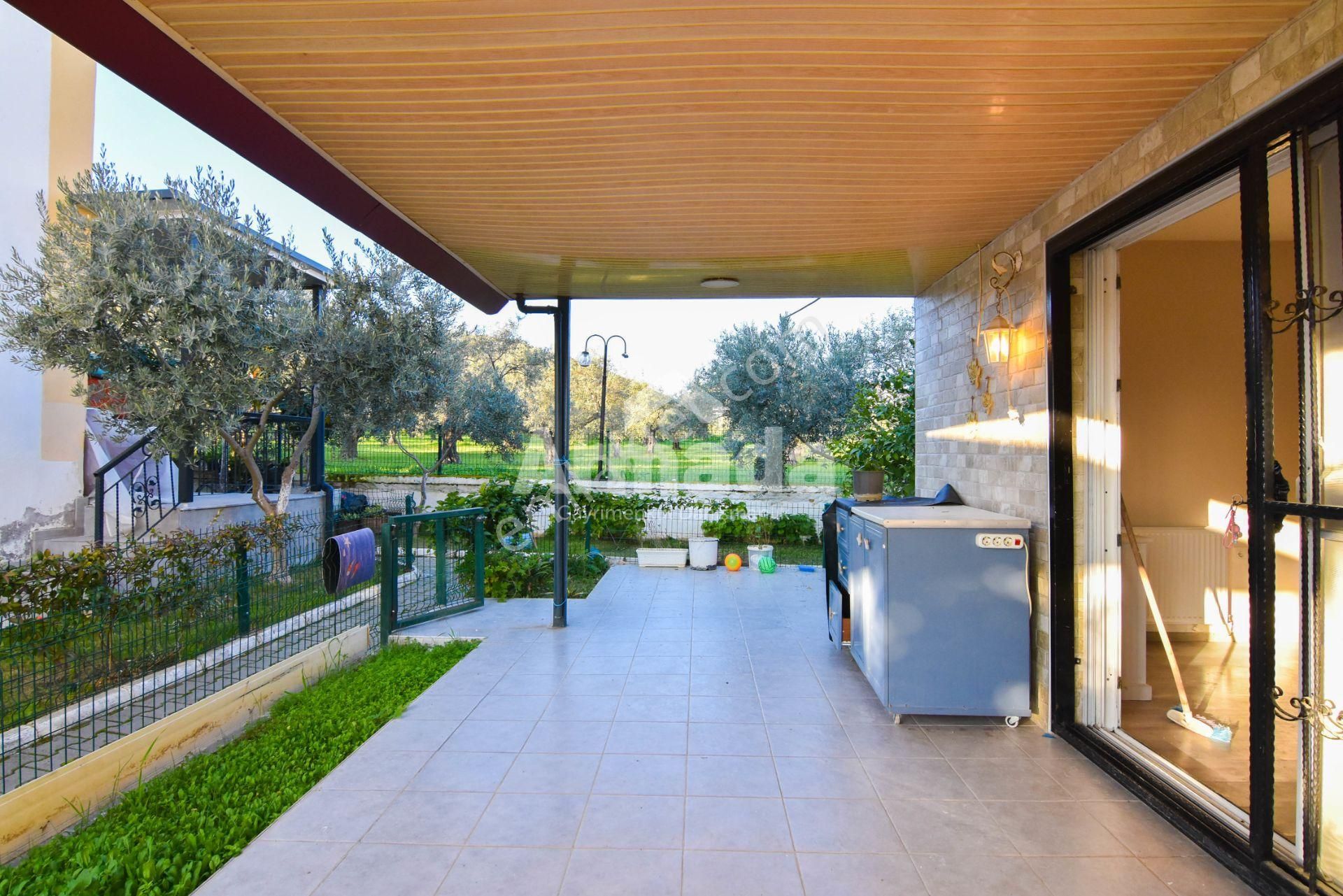 Kuşadası Yavansuda Geniş Bahçe Ve Metrekareye Sahip 1+1 Yazlık - Görsel 11