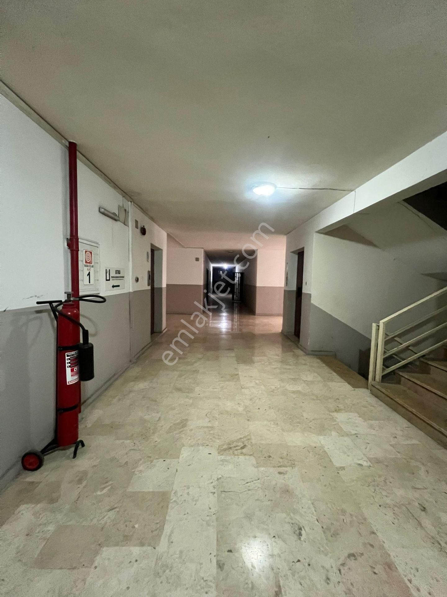 Karınca'dan Mahmudiye Mh'de Kısmi Eşyalı Aylık Ödemeli Ofis! - Görsel 19