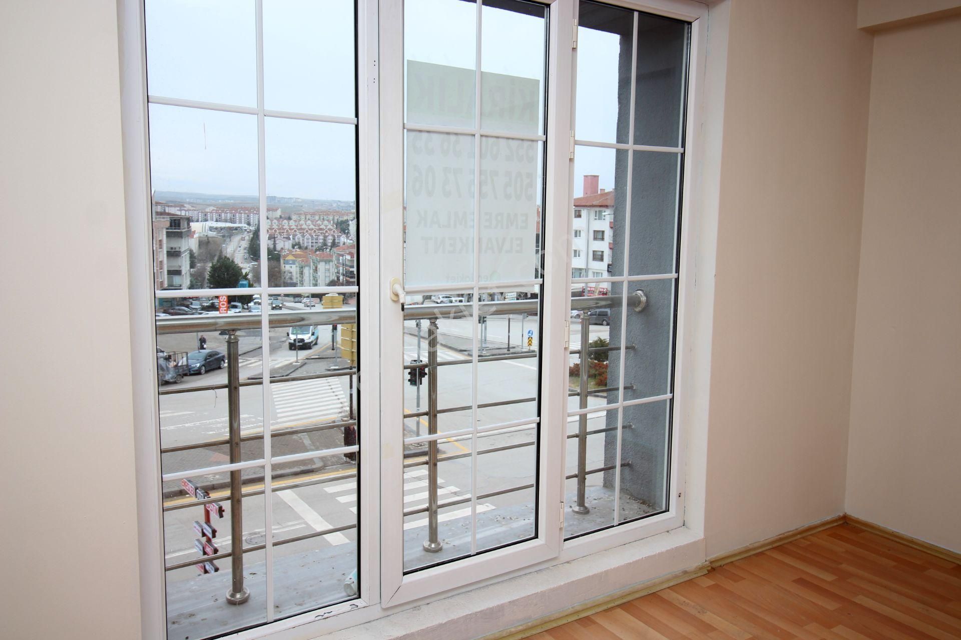 Emre Emlak'tan Topçu'da Arakat Ön Cephe Muhteşem Lokasyonda Kiralık 3+1 Daire - Görsel 9