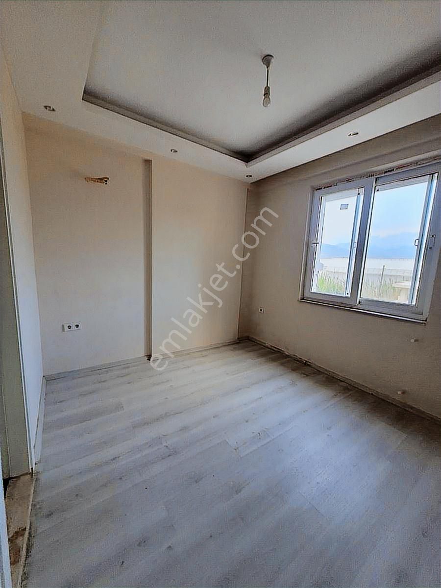 Anamur İskele Mah De Site İçerisinde Kiralık 3+1 Daire - Görsel 2