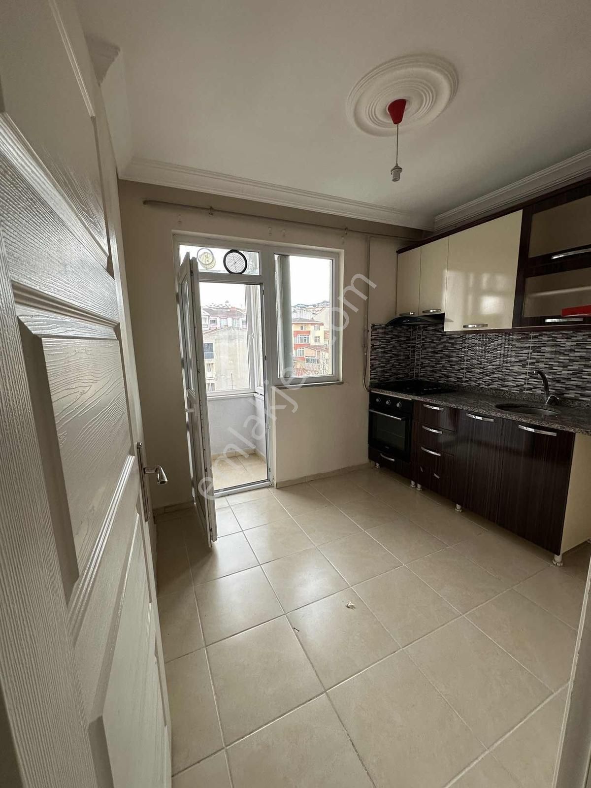 Tekirdağ Süleymanpaşa Çiftlikönünde Satılık Daire - Görsel 2