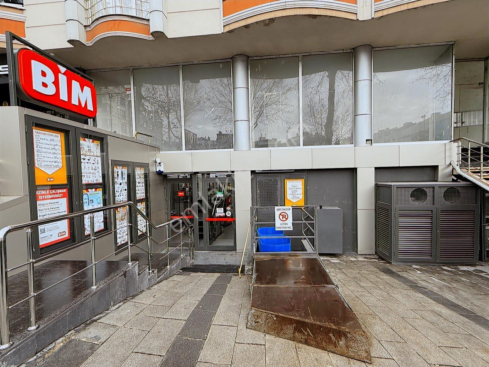 Bayrampaşa Yıldırım'da Kurumsal Kiracılı Cadde Üzeri Dükkan !!