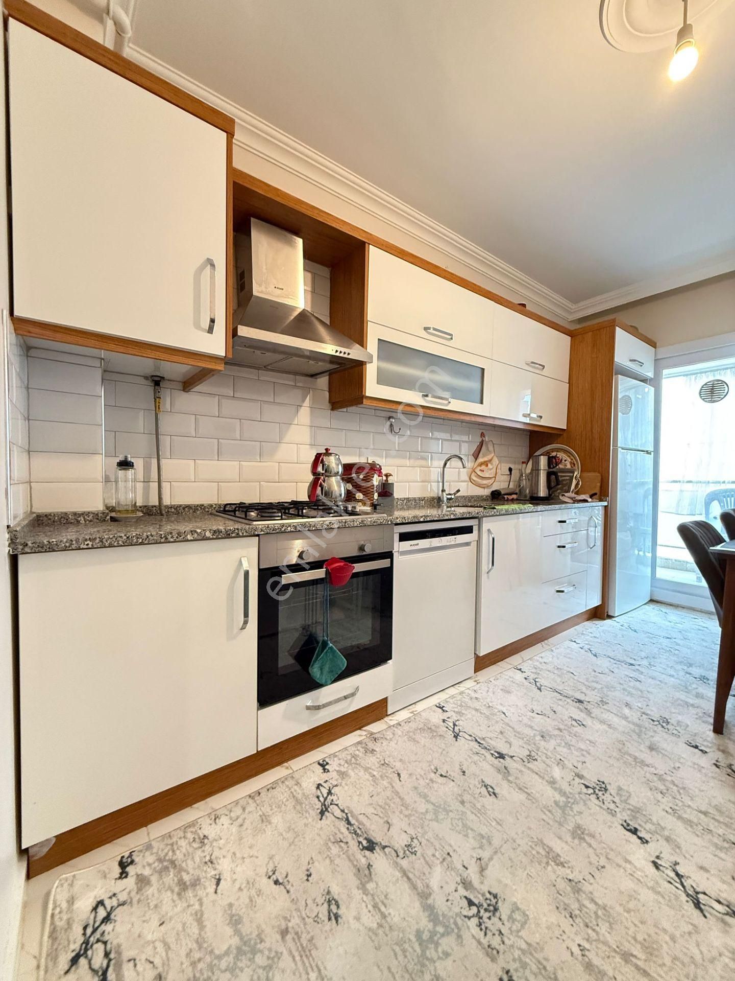 🏡muradiye Mahallesi 🏡 ✅2+1 100 M2 3 Katlınım 2 Katı ❇️kombi Petekli Full Özelikli Arakat - Görsel 12