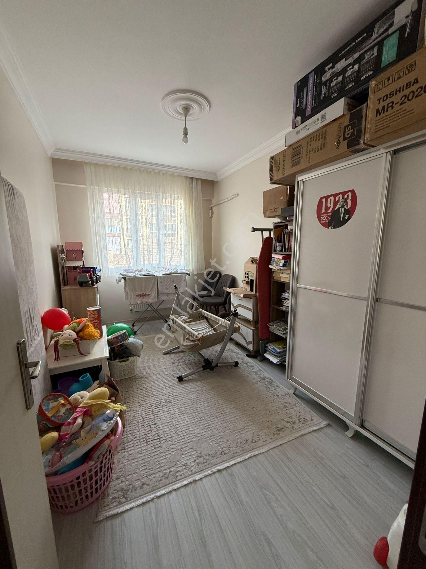 🏡muradiye Mahallesi 🏡 ✅2+1 100 M2 3 Katlınım 2 Katı ❇️kombi Petekli Full Özelikli Arakat - Görsel 13