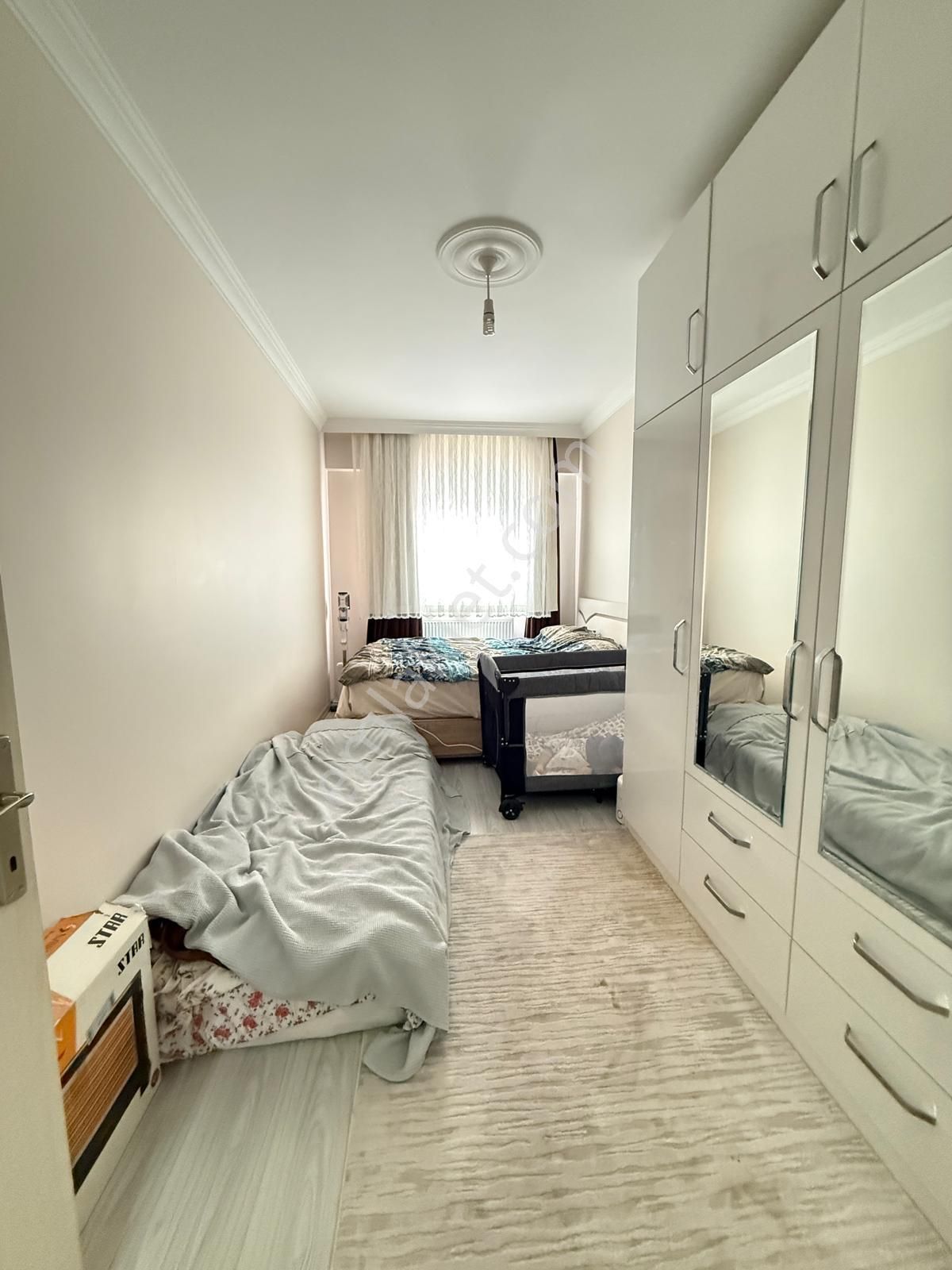 🏡muradiye Mahallesi 🏡 ✅2+1 100 M2 3 Katlınım 2 Katı ❇️kombi Petekli Full Özelikli Arakat - Görsel 2