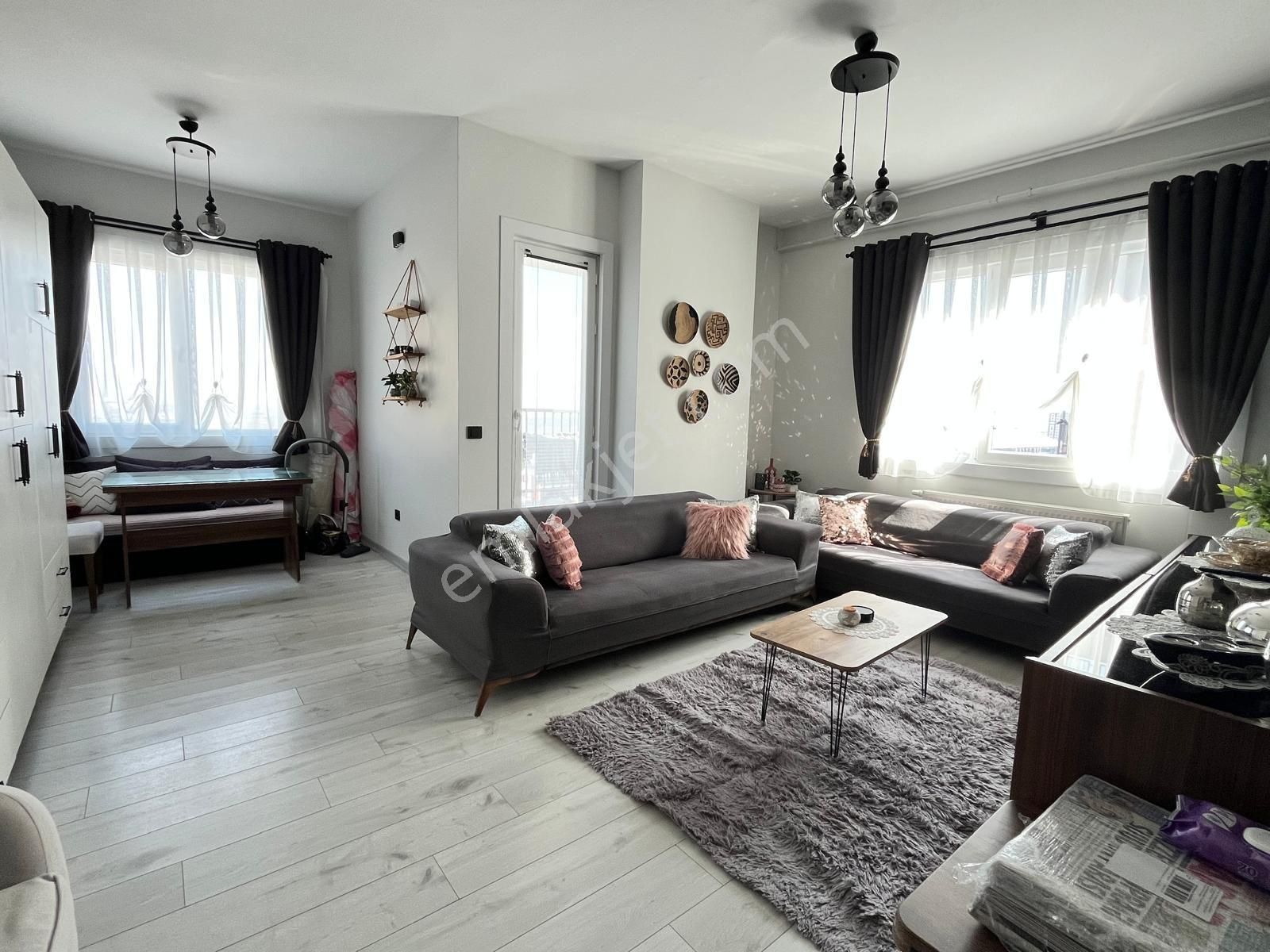 Esenyurt Ncadde Hayat Projesinde Ebeveyn Banyolu 2+1 Ön Cephe