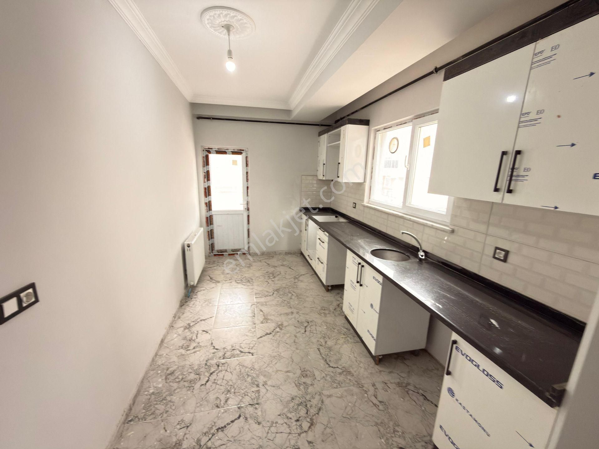 Güvenden Çarşı İçi İskanlı Ön Cephe 2+1 Satılık Daire - Görsel 17