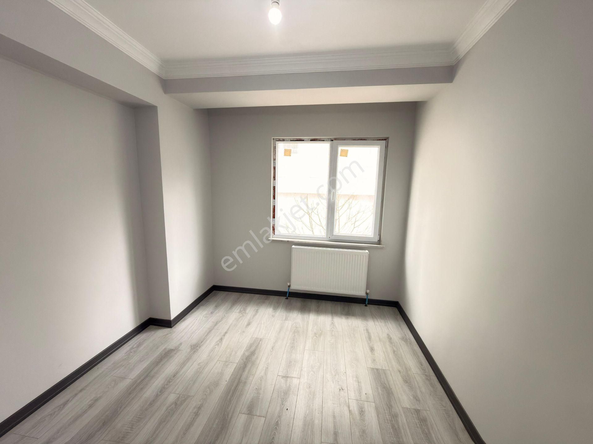 Güvenden Çarşı İçi İskanlı Ön Cephe 2+1 Satılık Daire - Görsel 13