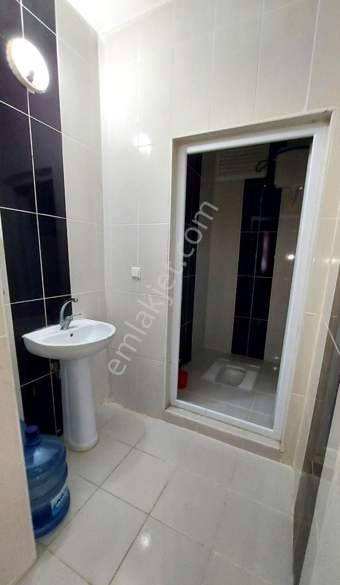 Kariyer'den Alanyurtta 3+1 Site İçi Kiralık Daire - Görsel 4