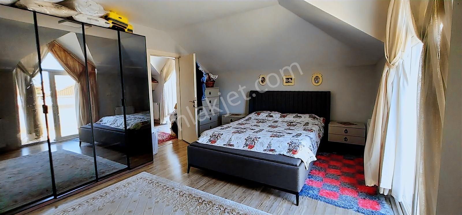 Kariyer Gm 'den Çevre Yolunda Panoroma Sitesi Satılık Dubleks - Görsel 29