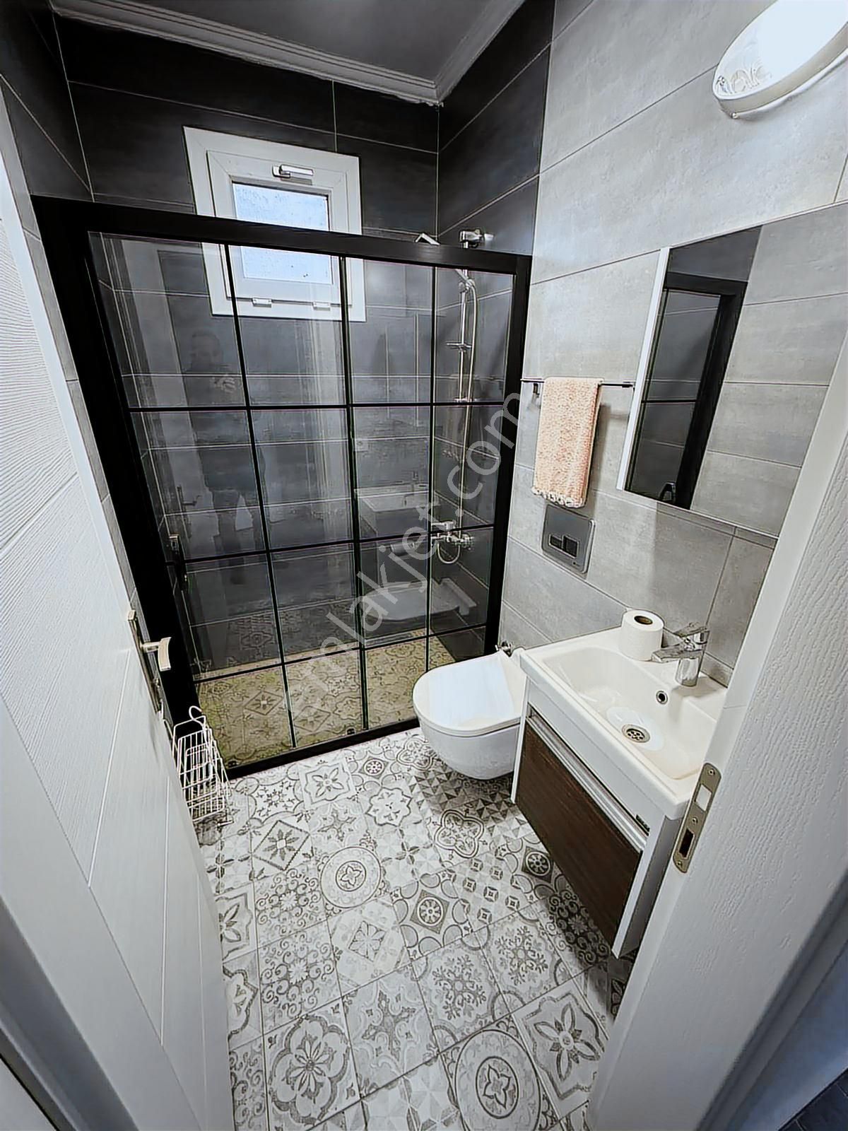 Mordoğan Emlaktan Cadde Üzerinde 3+1 Satılık Müstakil Yazlık - Görsel 4