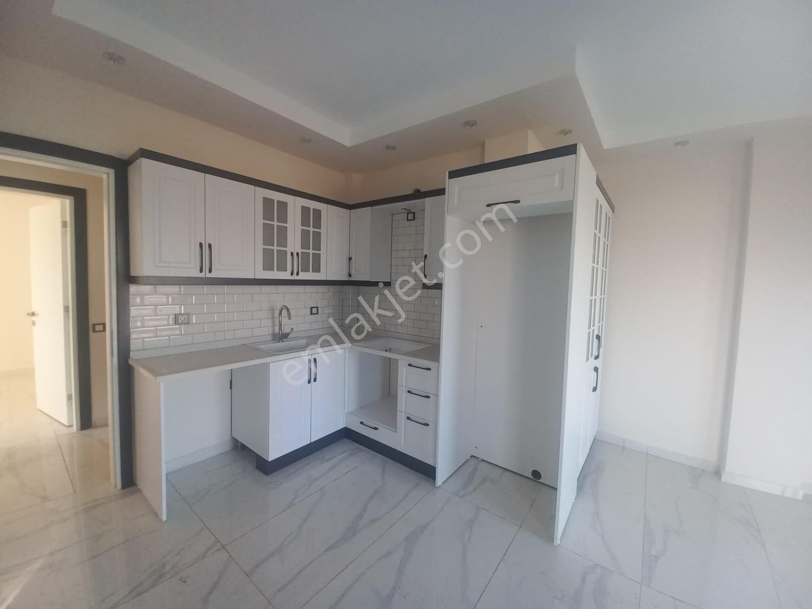 Didim Cumhuriyet Mahallesinde Yerden Isıtmalı ,asansörlü 2+1 Daire - Görsel 5