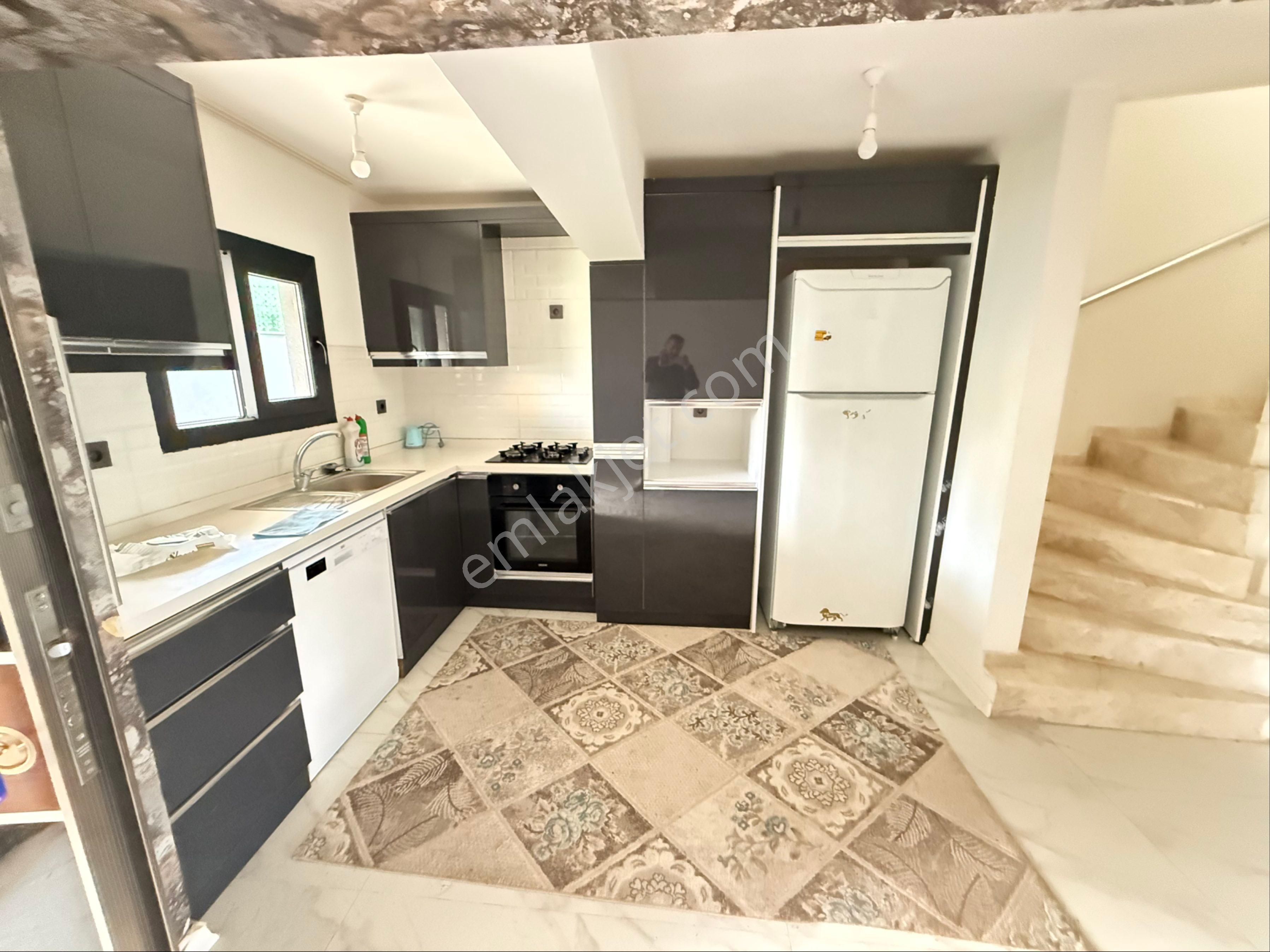 Kuşadası Güzelçamlı Satılık 3+1 İkiz Villa - Görsel 9