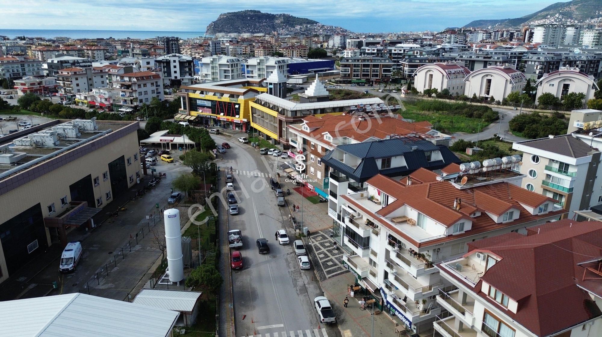 Alanya Devlet Hastanesi Yanında Kiralık 3+1 Ayrı Mutfak Daire