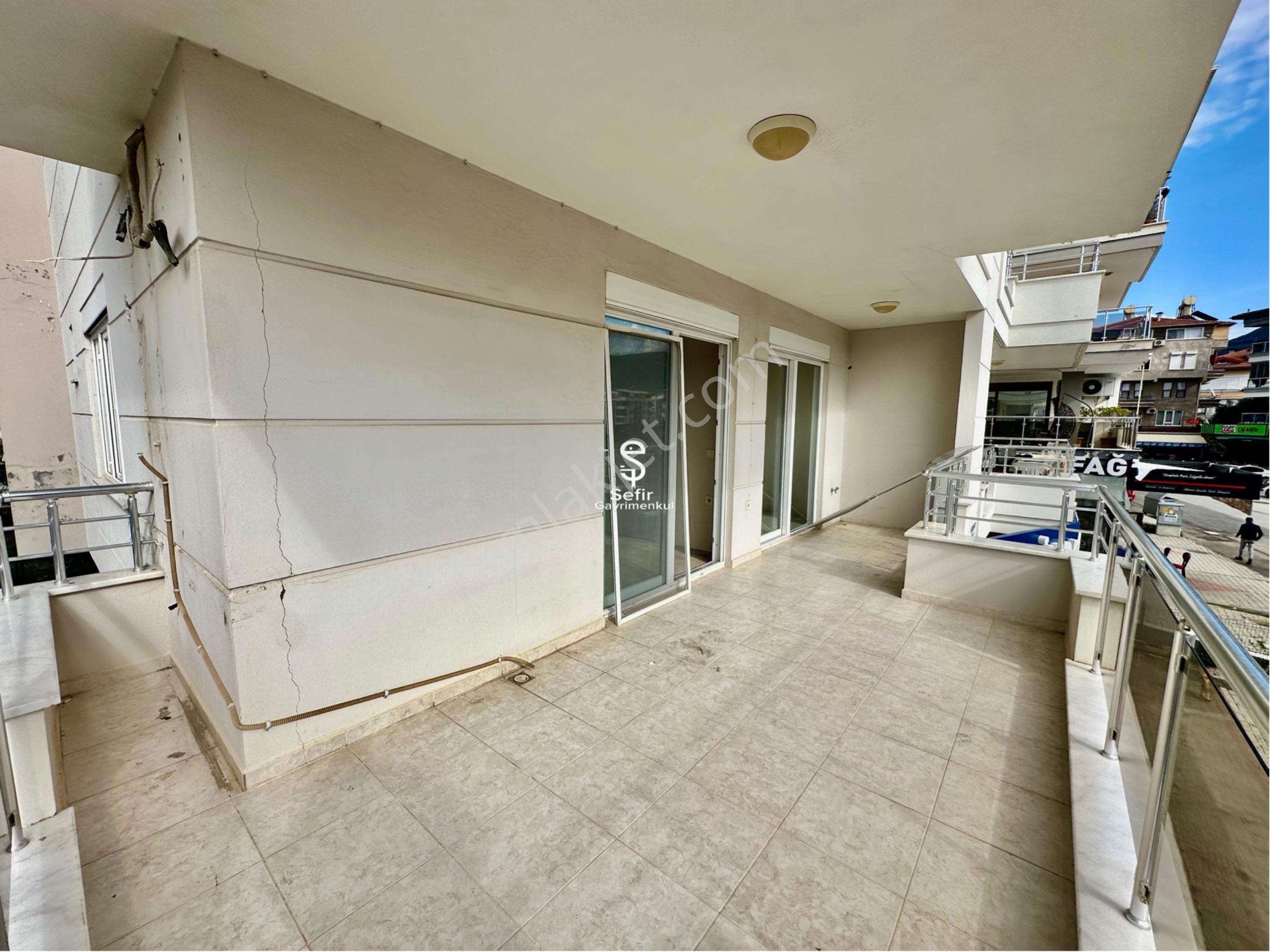 Alanya Devlet Hastanesi Yanında Kiralık 3+1 Ayrı Mutfak Daire - Görsel 8