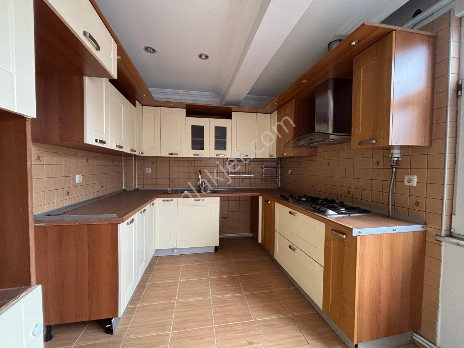 Deha Emlaktan Kiralık Ofis 5+1 Dürbinar Mahallesi - Görsel 14