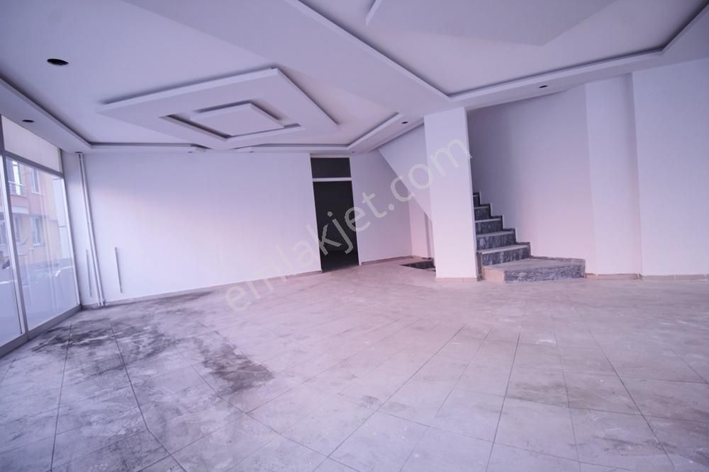 Şehir Merkezine Yakın Konumda Köşebaşı 300 M² Kiralık Dükkan - Görsel 8