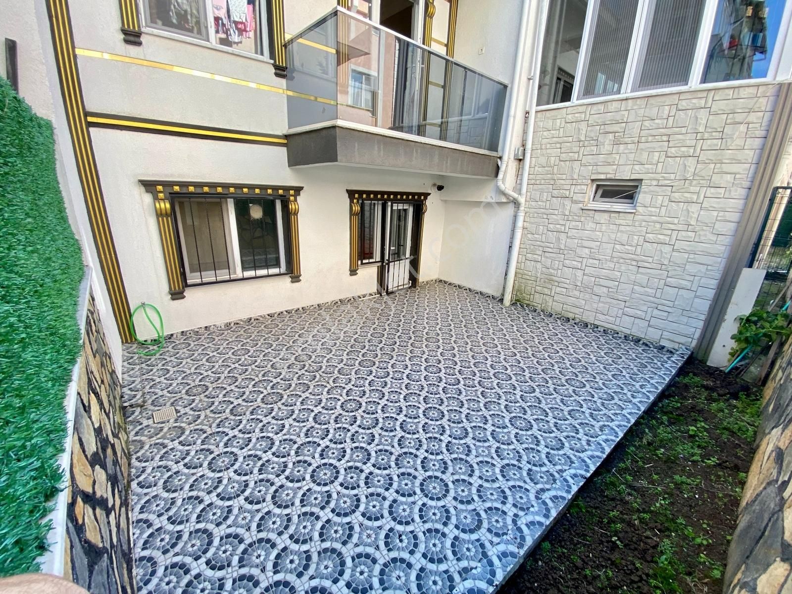 Verandalı,teraslı,şömineli,hobi Bahçeli 4+2 Kiralık Müstakil Ev - Görsel 11