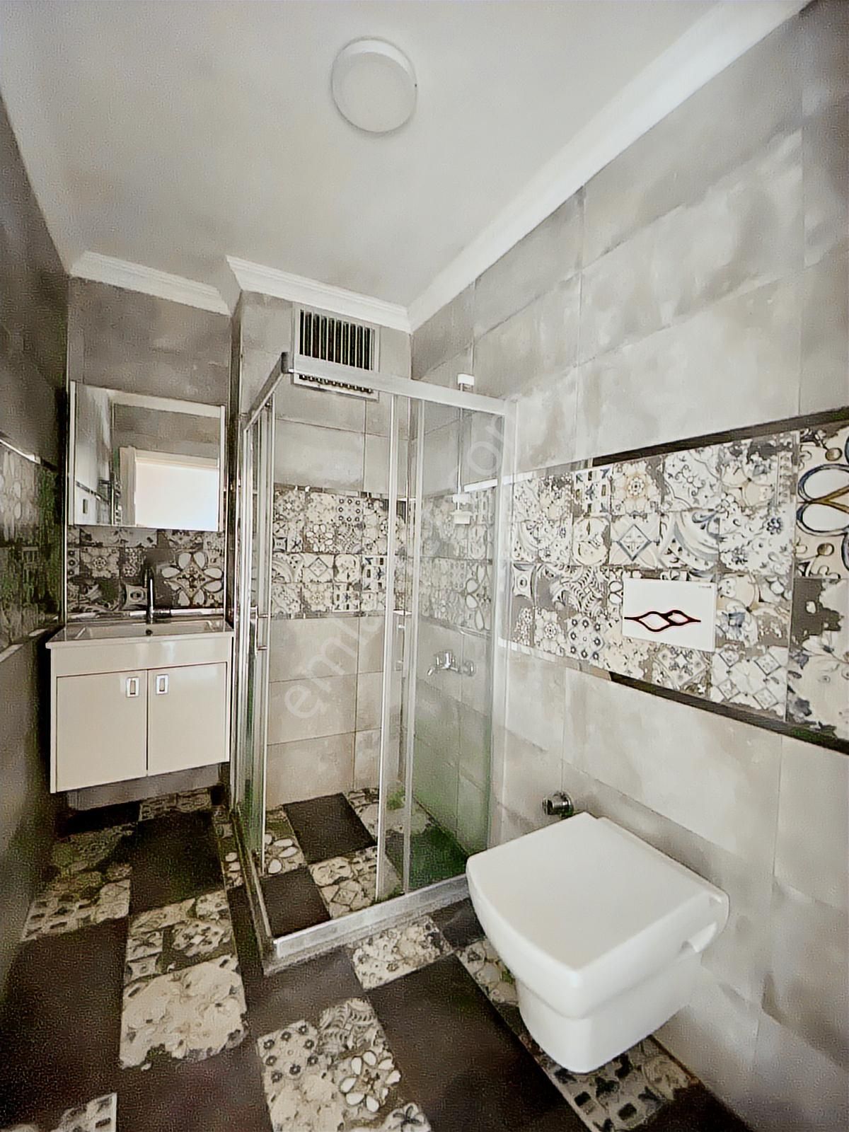 Verandalı,teraslı,şömineli,hobi Bahçeli 4+2 Kiralık Müstakil Ev - Görsel 3