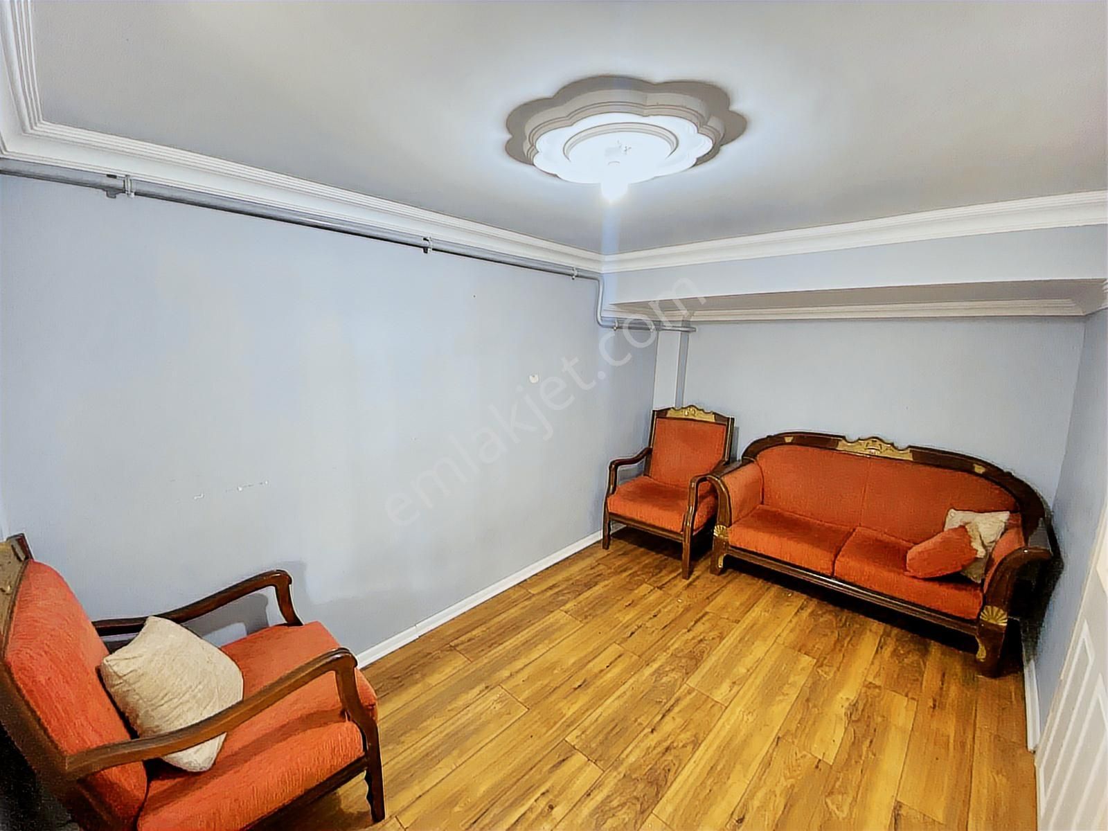 Verandalı,teraslı,şömineli,hobi Bahçeli 4+2 Kiralık Müstakil Ev - Görsel 2