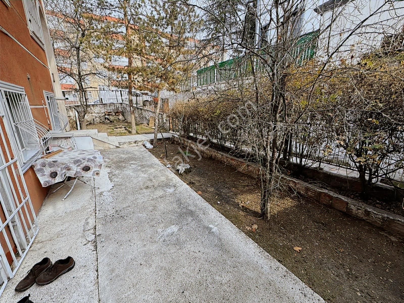 Rıza Acar'dan İnönü Mahallesi Onlar Sit. Köşe Geniş Bahçeli - Görsel 32