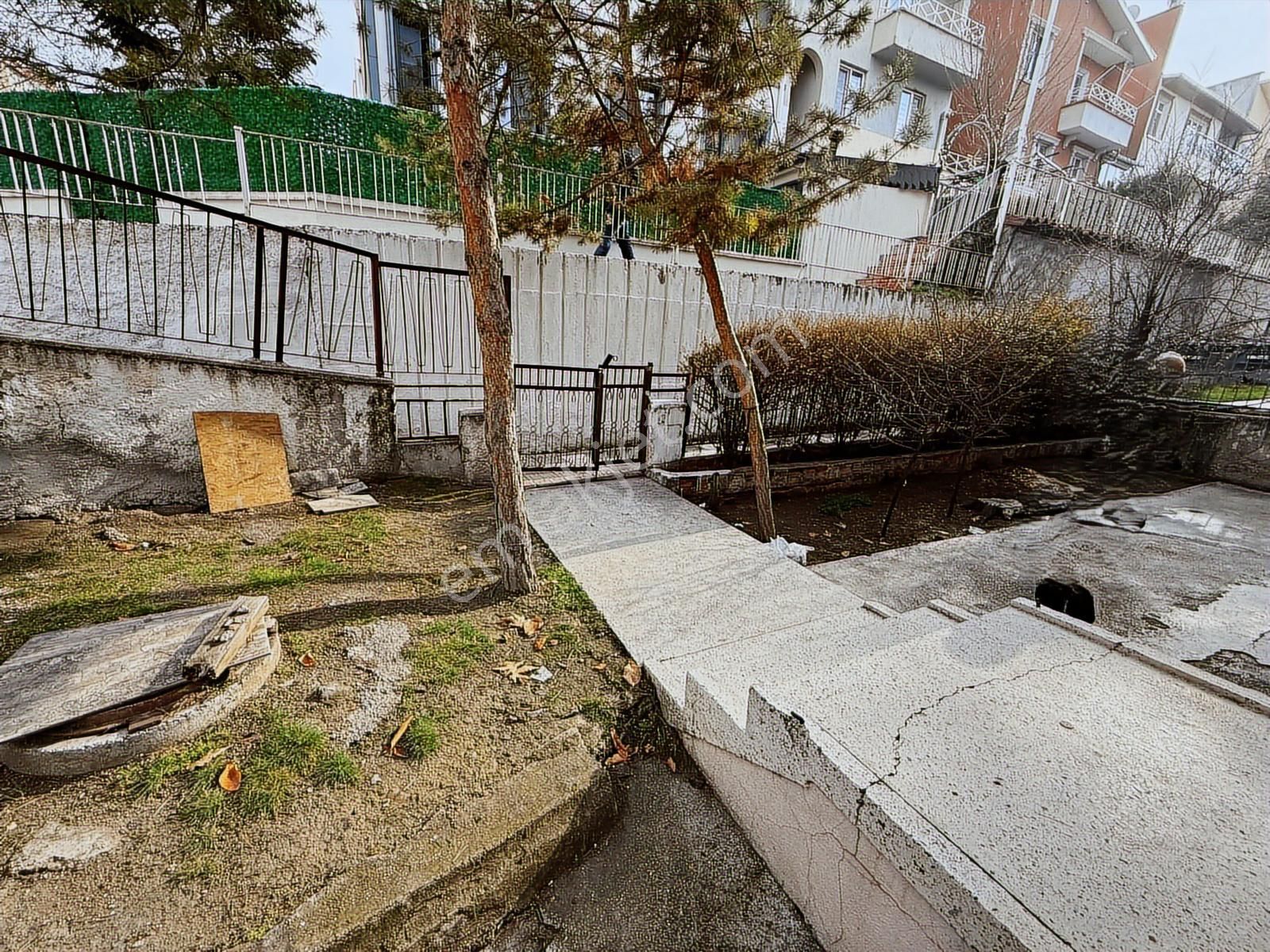 Rıza Acar'dan İnönü Mahallesi Onlar Sit. Köşe Geniş Bahçeli - Görsel 14